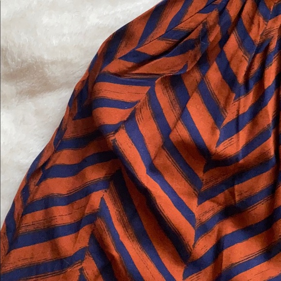 Dress - Picture 9 of 12